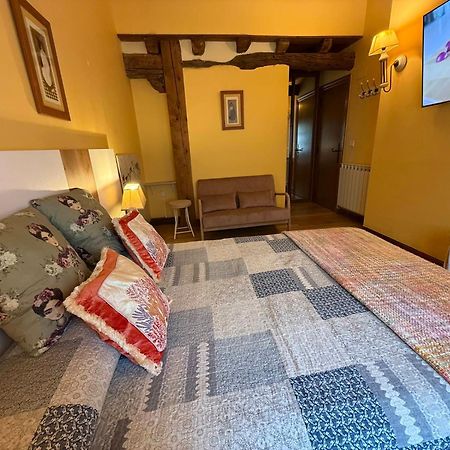 Casa Peluaga Guest House Oiartzun Bagian luar foto