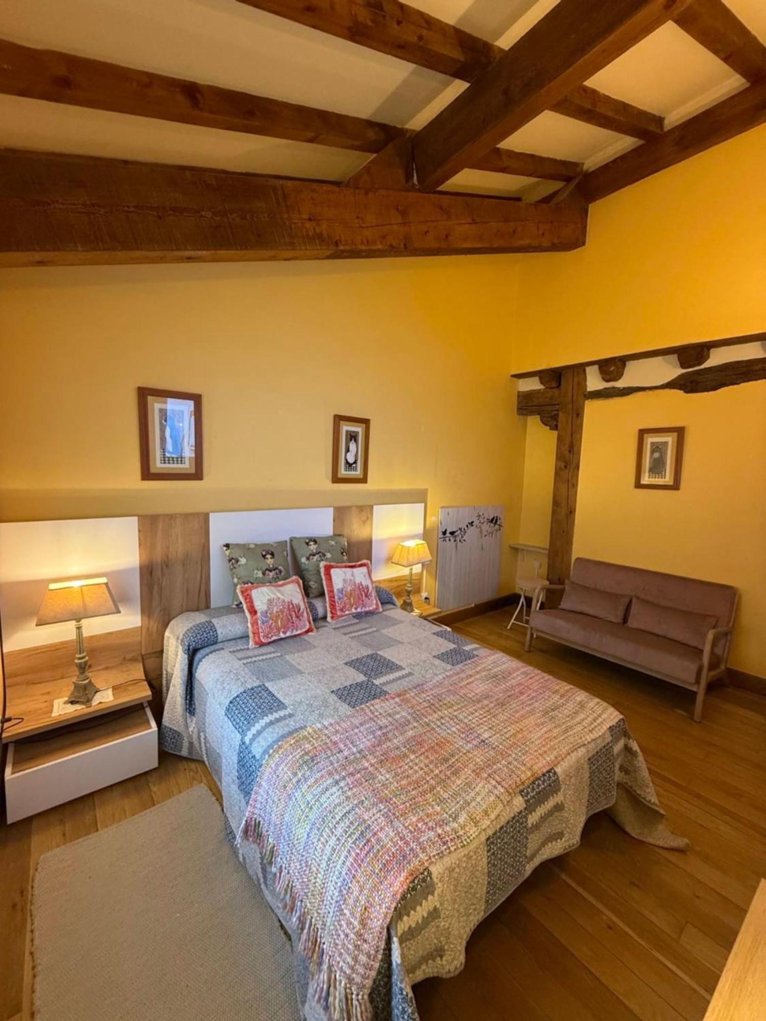 Casa Peluaga Guest House Oiartzun Bagian luar foto