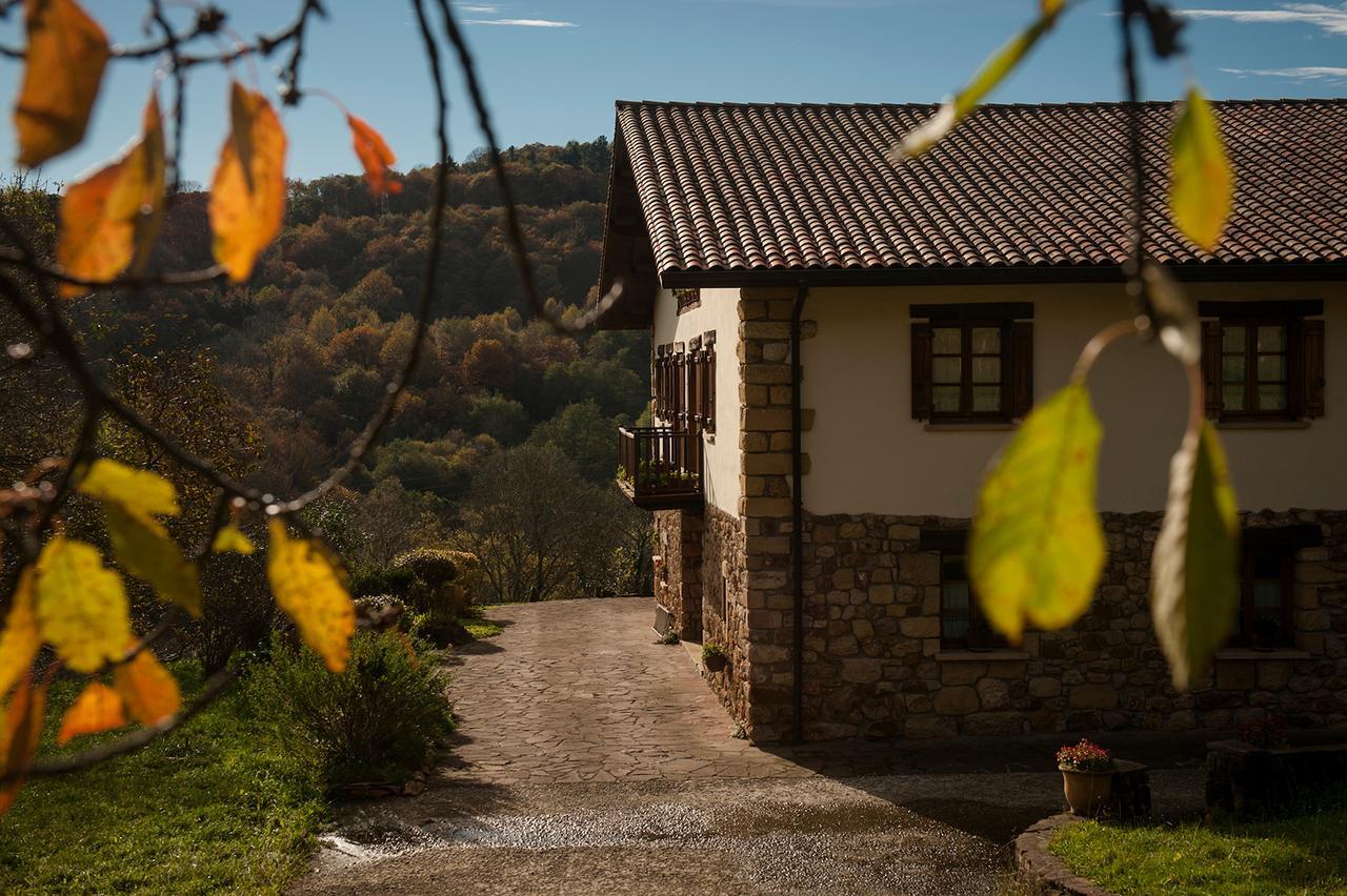 Casa Peluaga Guest House Oiartzun Bagian luar foto